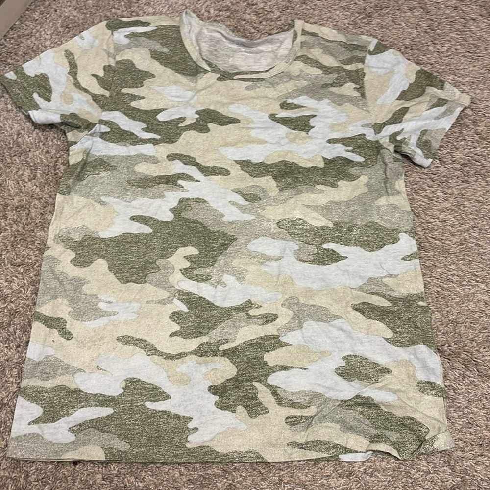 Camo lucky brand shirt